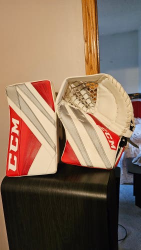 CCM EFLEX 5 Sr Goalie Glove & Blocker