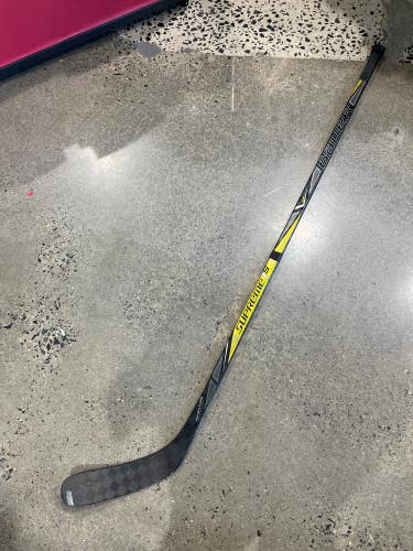 Used Senior Bauer Supreme 1S Hockey Stick Right Handed P88