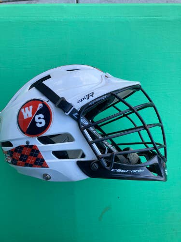 White Used Adult Cascade CPV-R Helmet (Small/Medium)