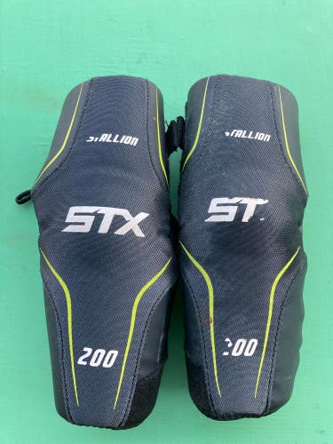 STX Stallion 200 Youth Medium Arm Pads