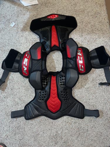 CCM QuickLite Shoulder Pads Senior Large