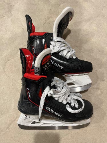 New Bauer Vapor 3X Pro Size 6 Fit 2