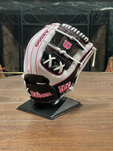 Wilson A2000 Omaha Exclusive 2021 Western Collection “Aurora” 1786 11.5” Rare New Baseball Glove