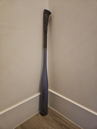 Used AXE HYPERWHIP softball Bat (-12) 16 oz 28"