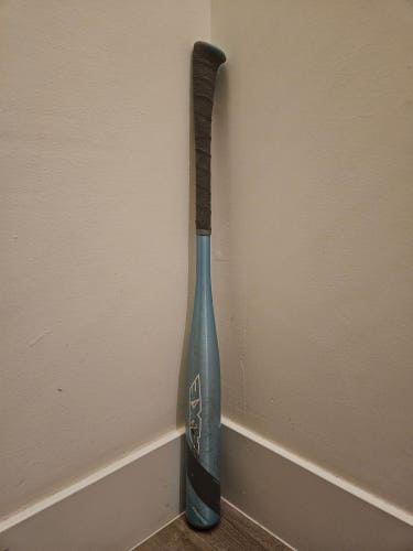 Used AXE Element softball Bat (-12) 17 oz 29"