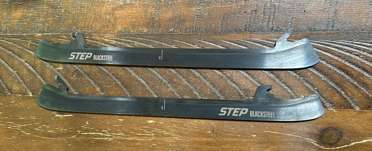 USED CCM Goalie Blacksteel Stepsteel Runners Size 266