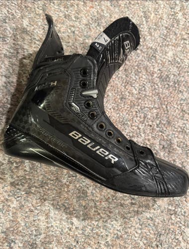 Used Senior Bauer Regular Width  7 Supreme Mach Hockey Skates