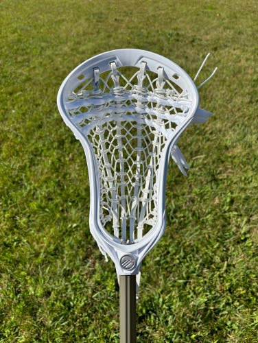 Traditional Strung Maverik Optik 3.0