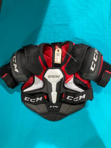 Used Medium Senior CCM Ft4 Shoulder Pads