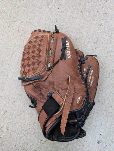 Brown Used Kid Pitch (9YO-13YO) Mizuno Prospect Right Hand Throw Baseball Glove 11"