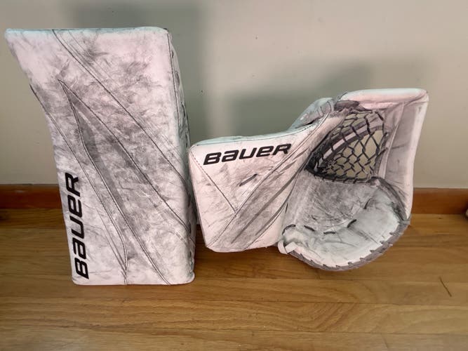 Used  Bauer 13" Vapor 2X Pro Gloves