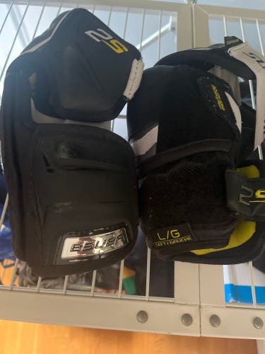 Hockey Elbow Pads