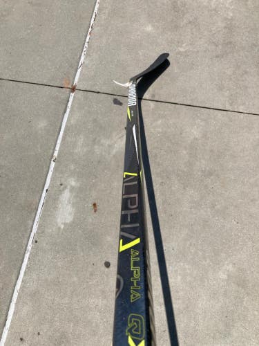 Used Senior Warrior Alpha QX Hockey Stick Right Handed W16