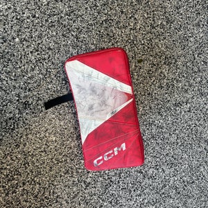 Used CCM Axis 2.5 Junior Regular Blocker