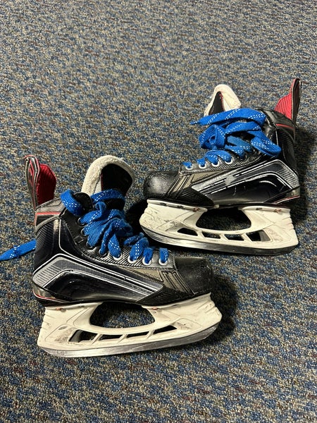 Bauer Vapor X800 Hockey Skates | Junior 3 EE