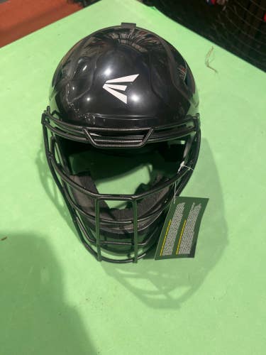 New Youth Easton Black Magic 2.0 Catcher's Mask (Size: Small 6 1/8 - 7)