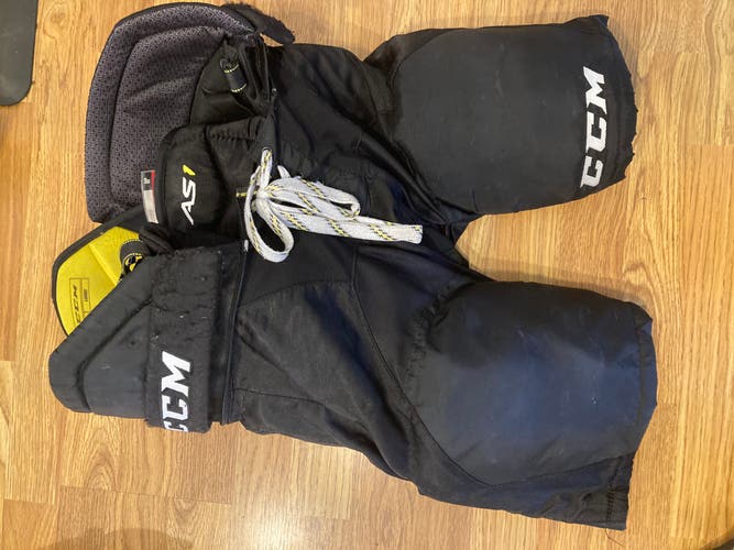 Ccm jr as1 large hockey pants