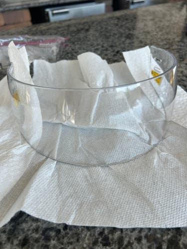 Bauer pro straight shield