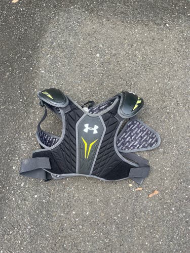Under Armour Hockey Body Protection