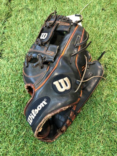 Used Wilson A2K Right Hand Throw Infield Baseball Glove 11.75"