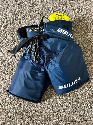 Junior New Small Bauer Supreme Matrix Hockey Pants