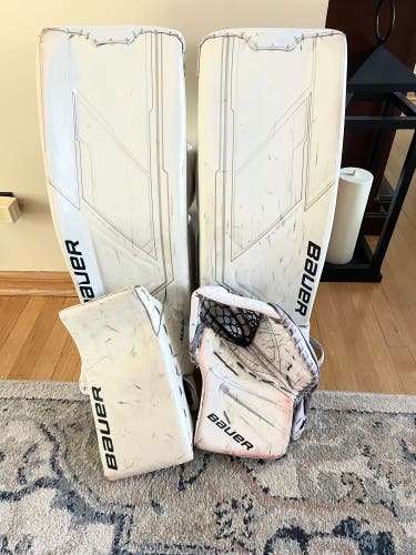 34” Mach Bauer Goalie Full Set(Custom Hyperlite 2 Glove)