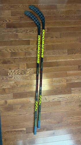 (2) Used Senior Sher-Wood Rekker Legend 2 Right Handed Hockey Stick P92