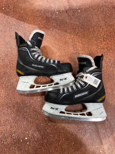 Used Intermediate Bauer Supreme One20 Hockey Skates Size 6