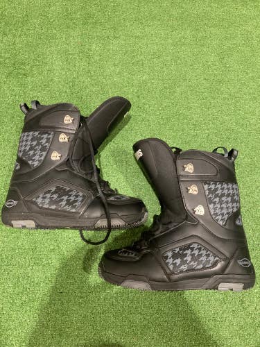 Used Size 11 (Women's 12) Men's Sims Omen Snowboard Boots Medium Flex All Mountain