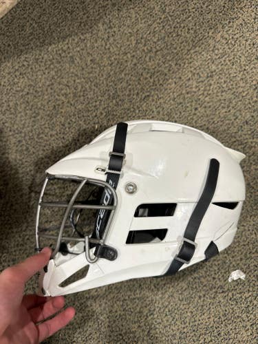 White Used Youth Cascade CS-R Youth Helmet