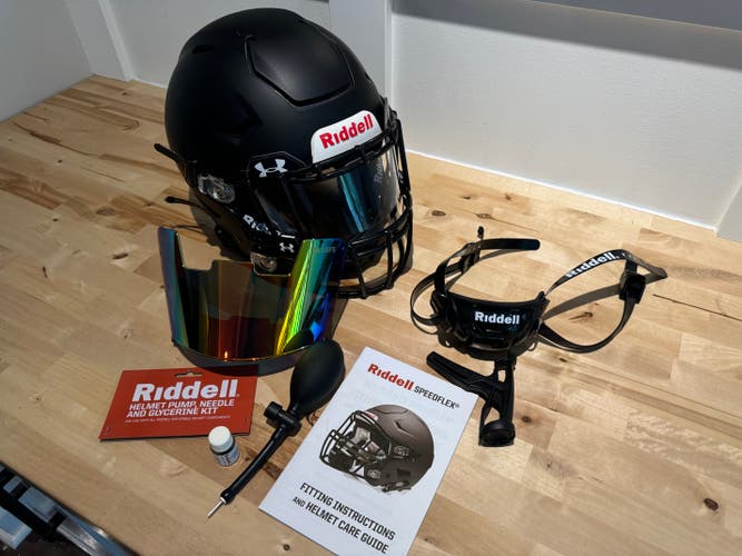 Used Large Youth Riddell SpeedFlex Helmet with Extras