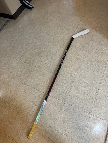Used Senior CCM Right Handed P28 Pro Stock Jetspeed FT6 Pro Hockey Stick