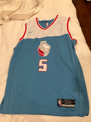 De'aaron Fox special jersey