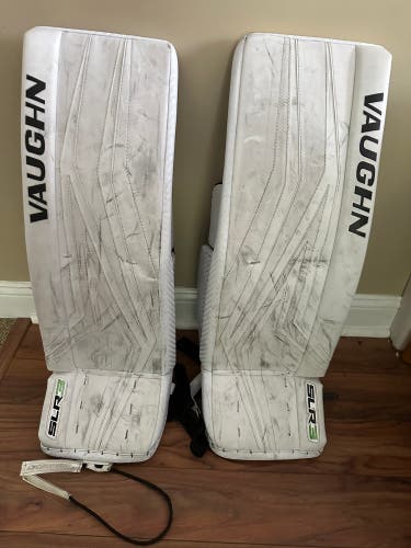 Used  Vaughn Slr3 Goalie Leg Pads