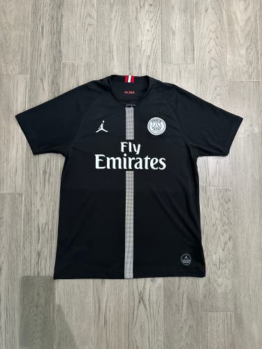 Throwback Mbappe #7 Replica 2018-19 Retro PSG Black Jordan Adult Soccer Jersey BNIB - L