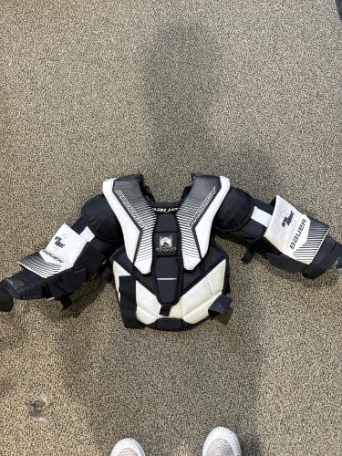 Used Youth Small / Medium Bauer Prodigy 3.0 Goalie Chest Protector