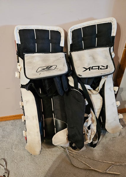 35" RBK reebok Goalie Leg Pads