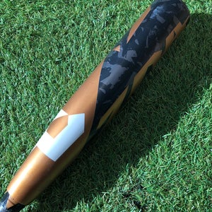 2022 DeMarini Zoa Bat USSSA Certified (-5) Composite 25 oz 30" (Used)