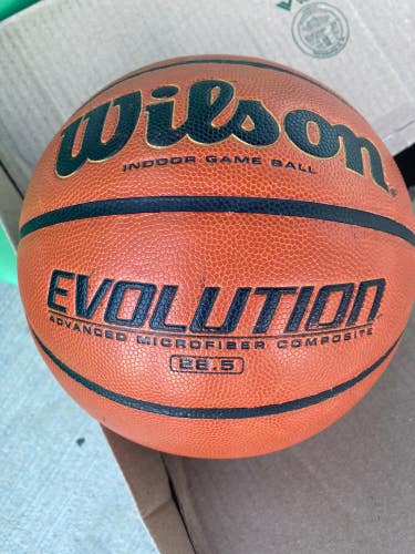 Brown Used Men's Wilson Evolution Basketball (28.5)