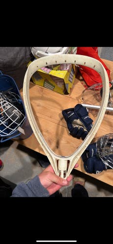 Warrior Lacrosse goalie head