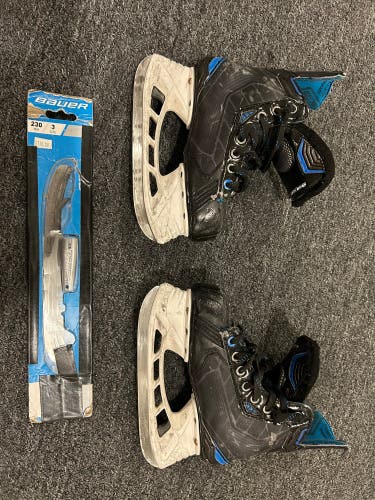 Bauer Nexus N8000 Ice Skates