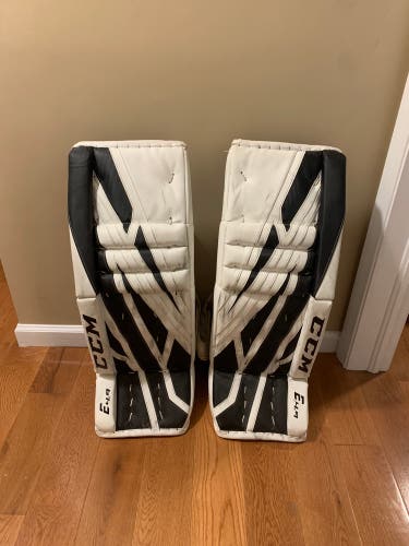 New  CCM  Extreme Flex E4.9 Goalie Leg Pads