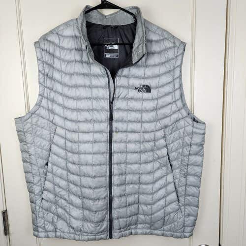 The North Face Thermoball Men's Size: XXL Trekker Puffer Quilted Vest Gray