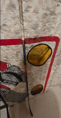 Used Junior Warrior Novium Pro Right Handed Hockey Stick P28