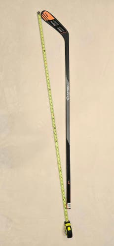 New ! Easton E28 V9E Grip Lie 5 INTERMEDIATE 60 LH Hockey Stick