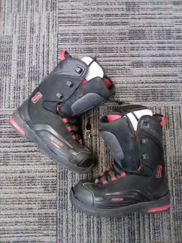 Used Forum Free Ride Senior 10 Mens Snowboard Boots