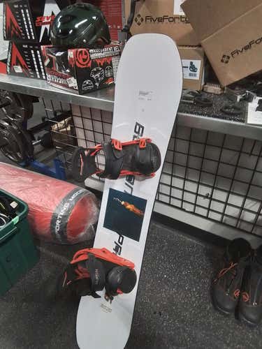 Used Burton Process 130 Cm Boys' Snowboard Combo