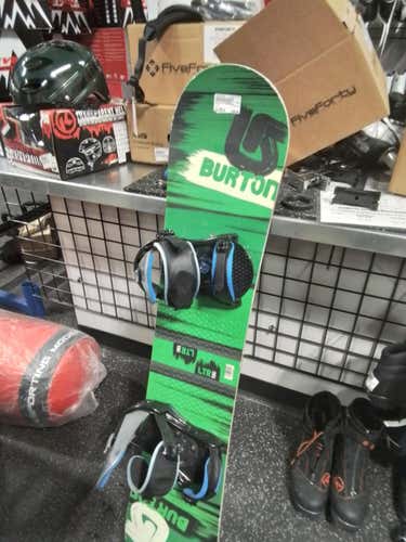 Used Burton Ltr 130 Cm Boys' Snowboard Combo