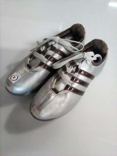 Used Adidas Senior 8 Golf Shoes