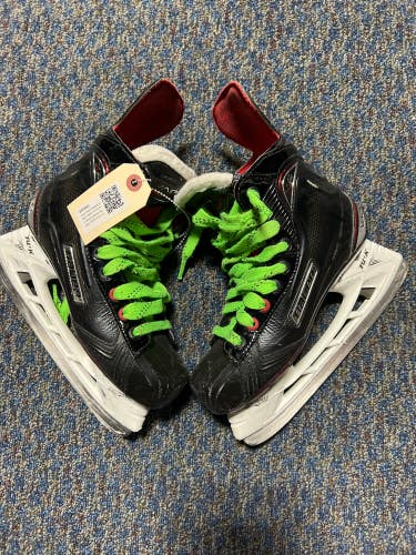 Used Intermediate Bauer Vapor X LTX Pro Hockey Skates | Size 4.5